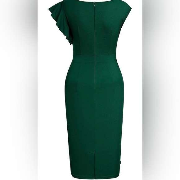 Stunning emerald green body con dress - Picture 2 of 2